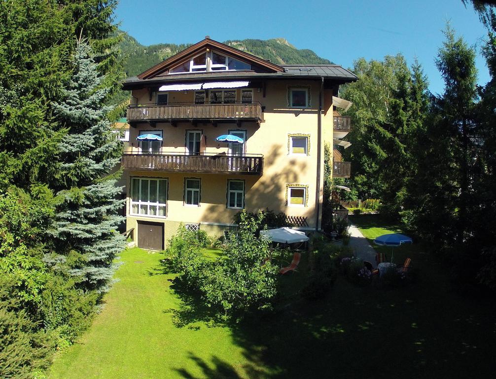 Kur- Und Gastehaus Villa Anna Бад Хофгаштайн Экстерьер фото